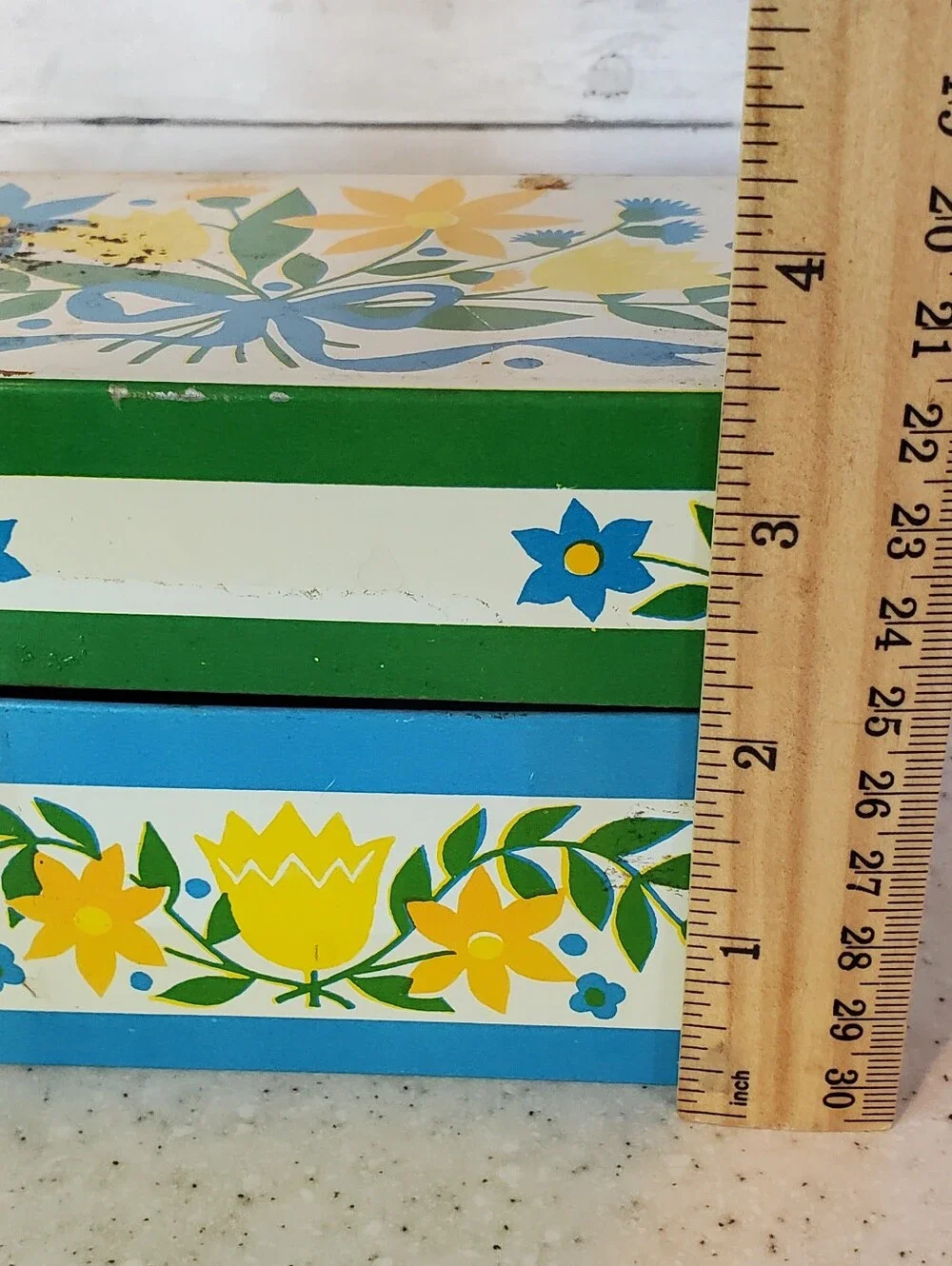 Vintage MCM Metal Recipe Box Floral Cottagecore Grandmacore Kitchen Storage Tin